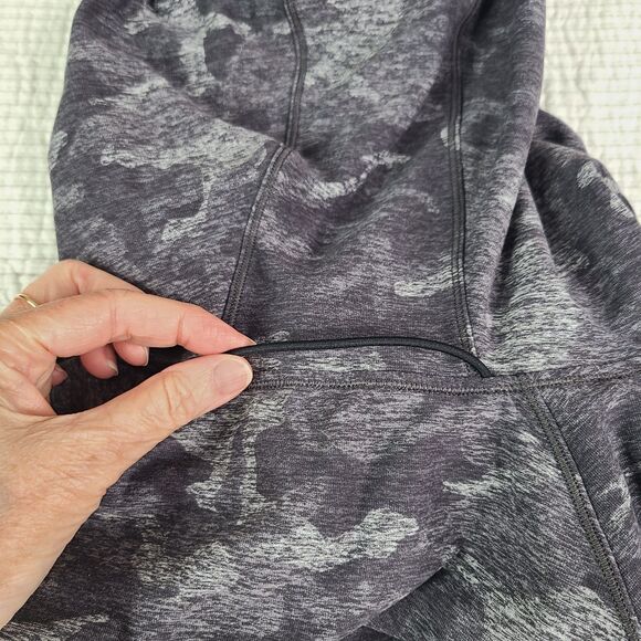 Lululemon 10 Warm Stabilizer 1/2 Zip Hoodie Rulu W3CTIS Incognito Camo HTR Women - Picture 15 of 16